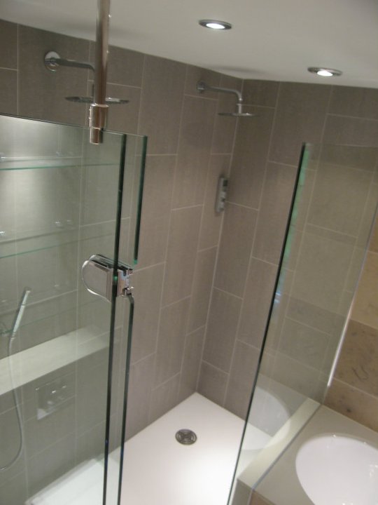 bespoke shower screens for baths